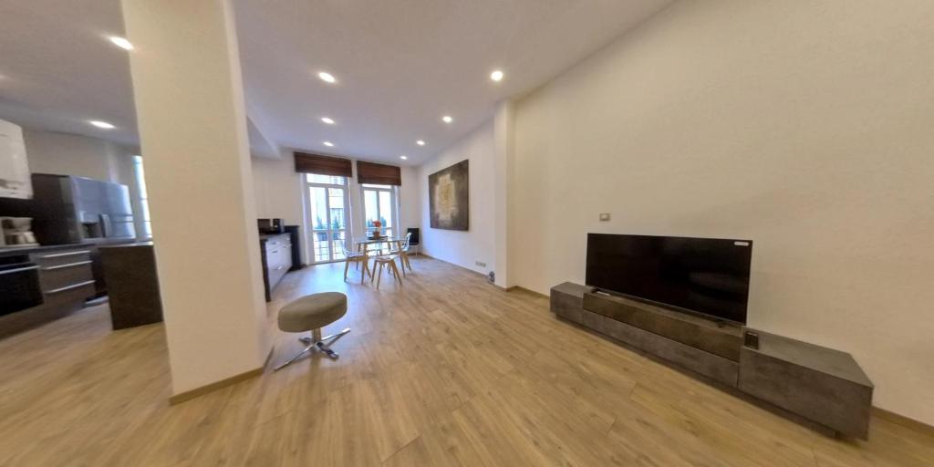 Appartement 85m Near The City Center and The Train Station 13 Rue Mirabeau, 83000 Toulon