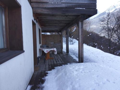 Appartement A 5 mns des accès ski des 3 Vallées Rez-de-jardin 318 Route de Coutargon Villarlurin
