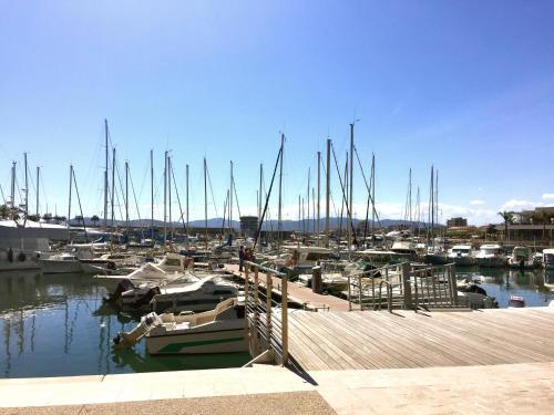 A 50m de la plage Fréjus france