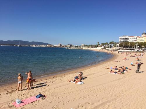 Appartement A 50m de la plage 59 Rue des Micocouliers Fréjus