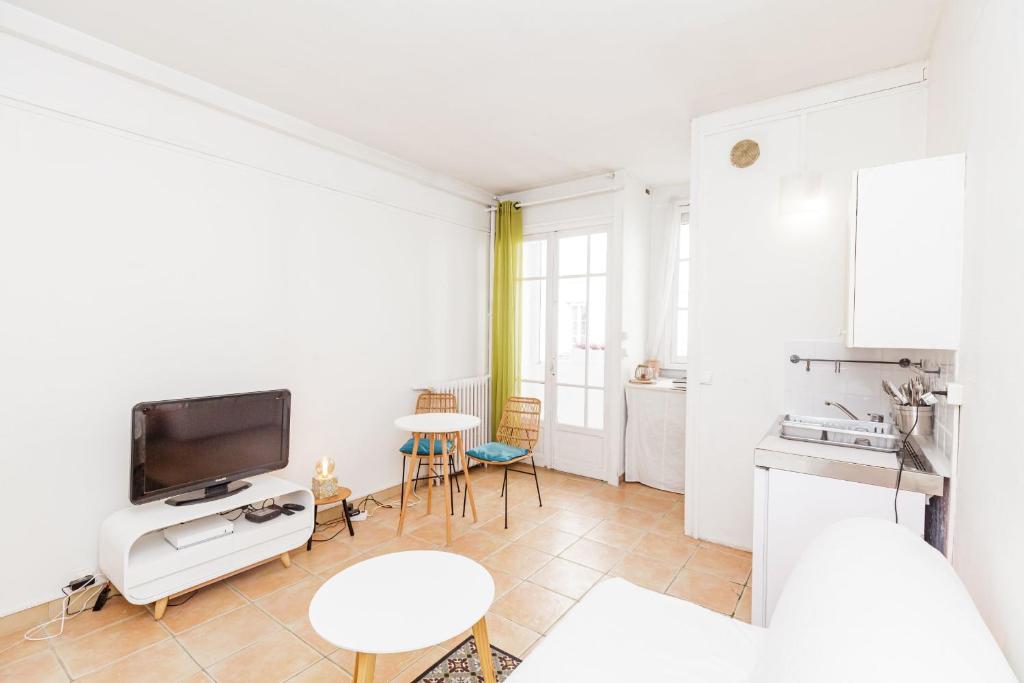 Appartement A bright studio near Paris 18 Rue des Vignerons, 94300 Vincennes