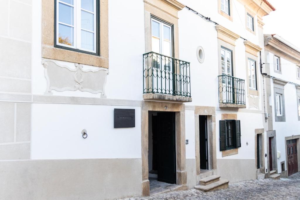 Maison d'hôtes A BURGUESA - GUESTHOUSE Rua de Santo Amaro, 7320-177 Castelo de Vide