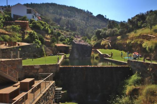 A Casa da Lena Foz do Cobrão portugal