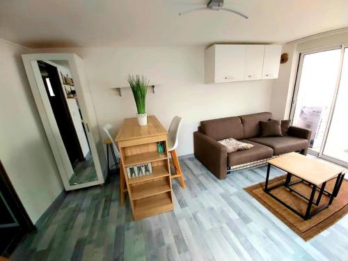 Appartement A cozy private studio near Cattenom, Luxembourg and Metz 100 Rue du Président Roosevelt Haute-Yutz