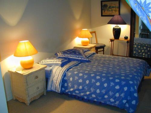 B&B / Chambre d'hôtes A la Ferme de la Joie - Chambres d'Hôtes 14 rue saint Martin Chevannes