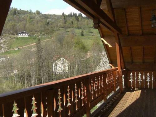 Chalet A large and magnificent wooden chalet with a sauna  Ventron