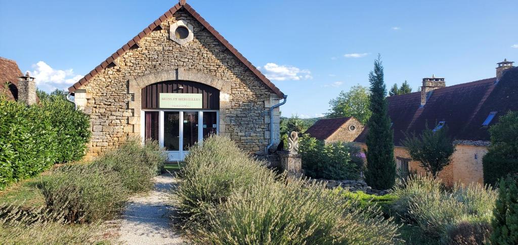 B&B / Chambre d'hôtes A Mons & Merveilles Lieu dit Mons, 24590 Archignac