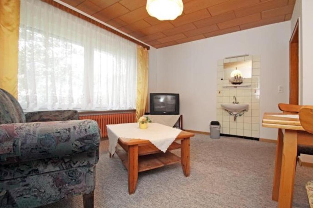 B&B / Chambre d'hôtes A&P Hotel Garni Pension am Großen Meer Langer Weg 4, 26625 Südbrookmerland