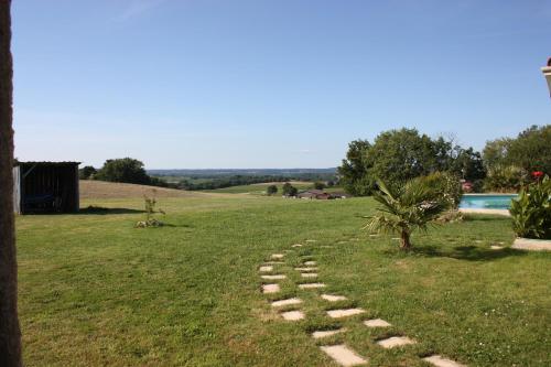 Maison de vacances A POUTET Lieu dit LE POUTET Labarthète