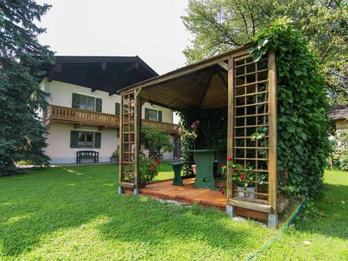 A very spacious 4 person holiday home near the Chiemsee Übersee allemagne