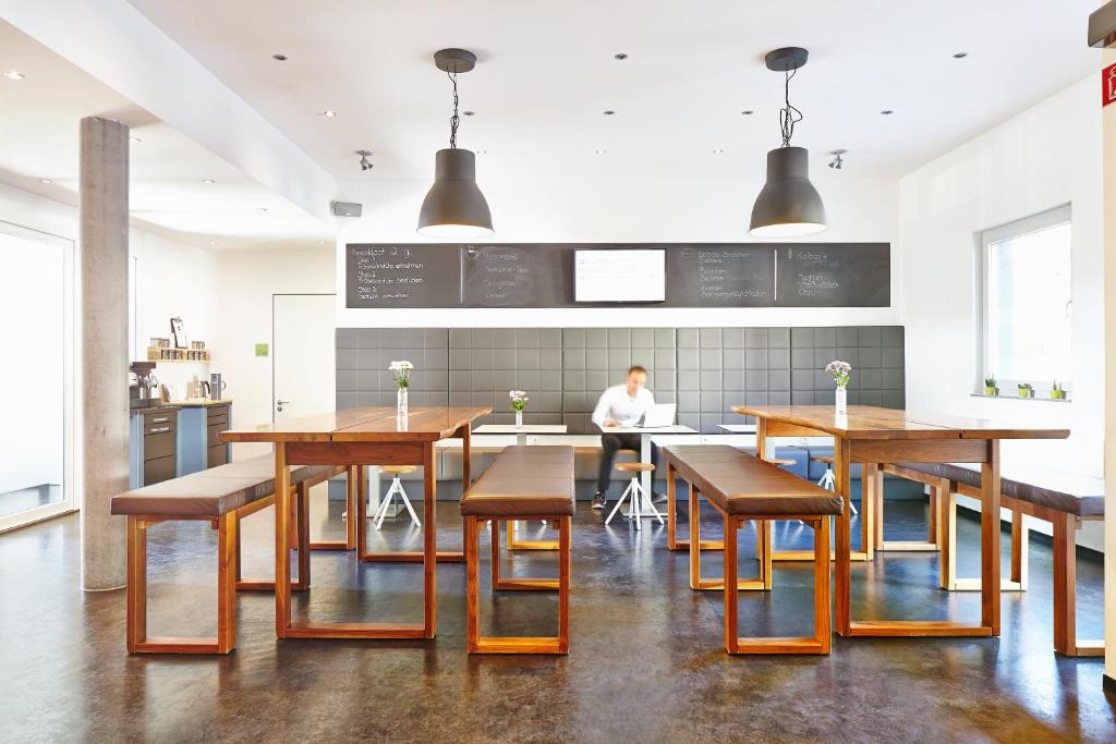 Hôtel a2 HOTELS Plochingen Esslinger Str. 81, 73207 Plochingen