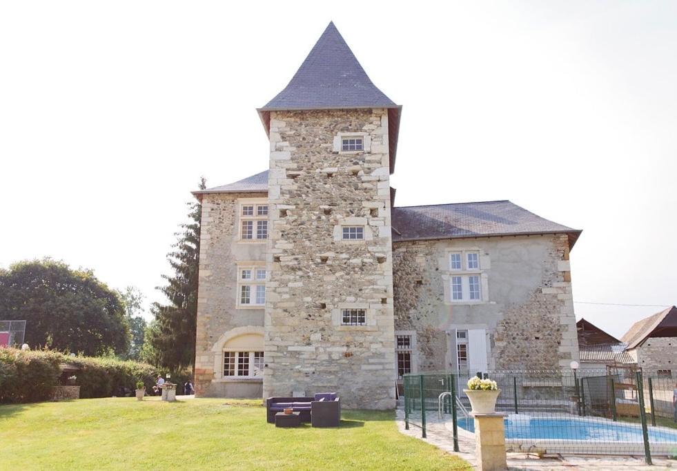 Villa Abbaye Laïque Le Bastion Labbadie 7 rue du Luz, 64800 Saint-Abit