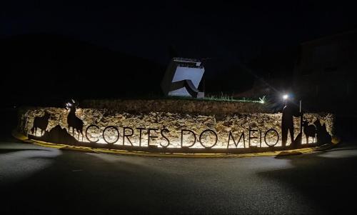 ABRIGO DO CABECINHO - SERRA DA ESTRELA Cortes do Meio portugal