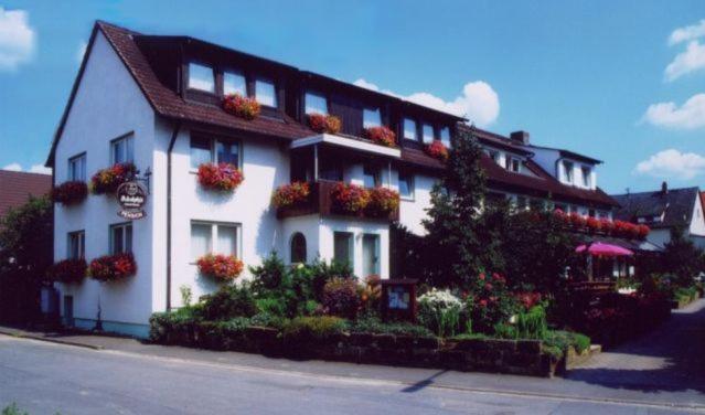 Maison d'hôtes Adolphs Frühstückspension Hauptstr. 11, 96231 Bad Staffelstein