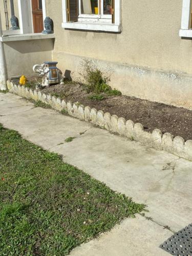 Adorable Gesthouse avec parking gratuit sur place. Le Chêne france