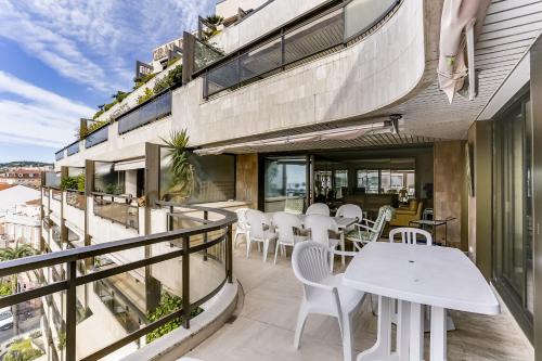 Agence AICI - Appartements Gray d'Albion Cannes france