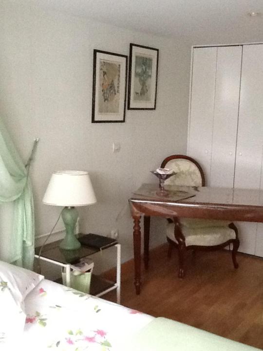 B&B / Chambre d'hôtes Agora Mijo Chambre d'Hôtes 75 Rue Félix Thomas, 44000 Nantes