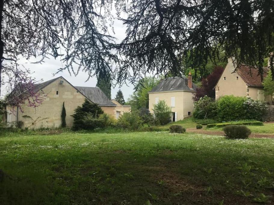 Villa Agradable casa: Logis Louis XIV, Anne Marie 1 Lieu dit crousilles logis louis XIV, 72340 La Chartre-sur-le-Loir