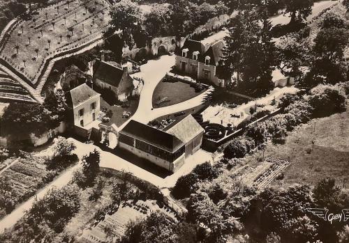 Agradable casa: Logis Louis XIV, Anne Marie La Chartre-sur-le-Loir france