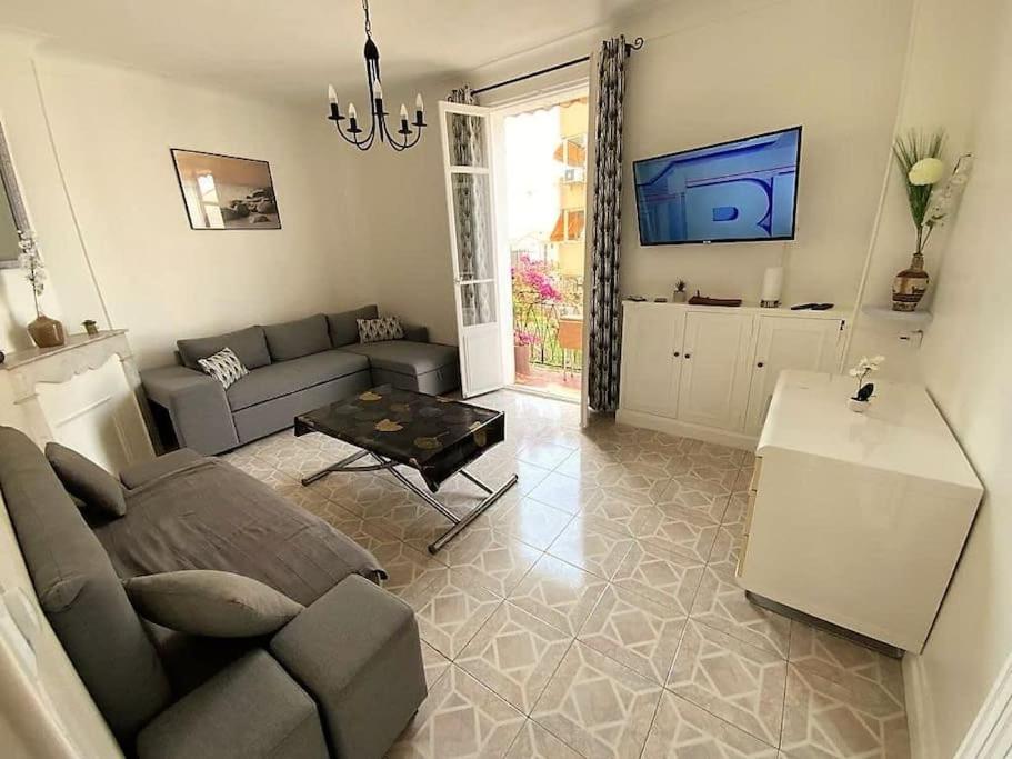 Appartement Agréable 3 Pièces proche Croisette et plages 14 Rue de Turckheim, 06400 Cannes