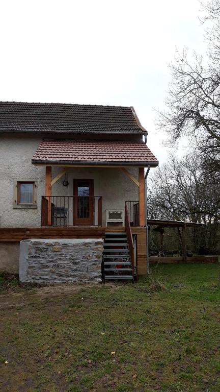 Appartement Agréable gîte en pleine nature 196 Chemin de Rochechin, 38390 Parmilieu