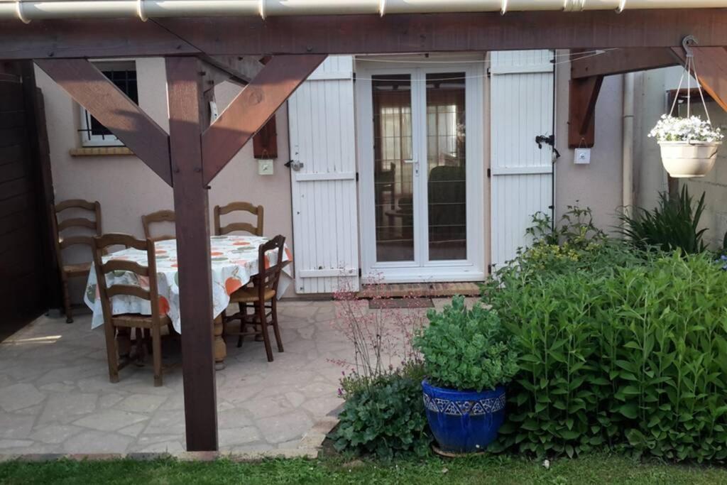 Appartement Agréable logement dans petit village sud-essonne 5 Rue de la Mare Méline, 91750 Champcueil