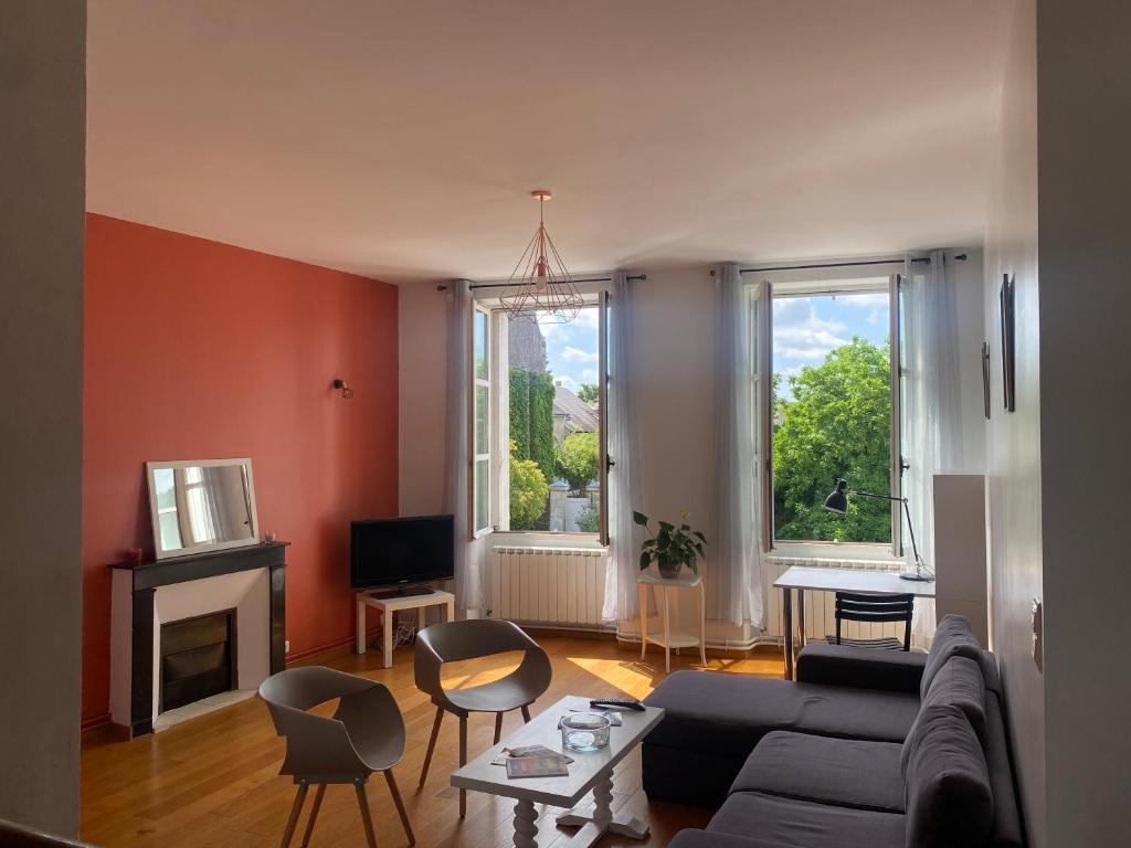 Appartement Agréable maison de bourg aux portes de TOURS 1 Rue Louis Jérôme Gohier, 37360 Semblançay