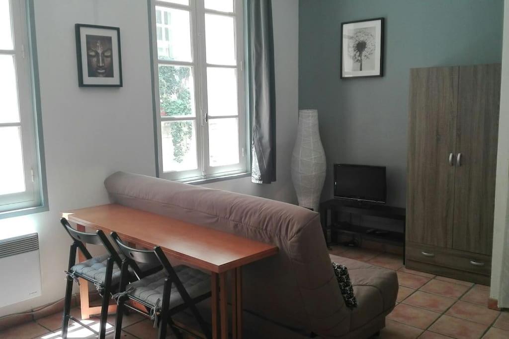 Appartement AGREABLE studio - Plein CENTRE VILLE - AVIGNON Rue de la Masse, 84000 Avignon