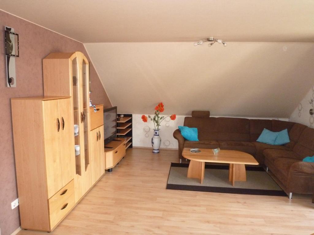 Appartement Ahornweg Ferienwohnung Ahornweg 4, 91607 Gebsattel