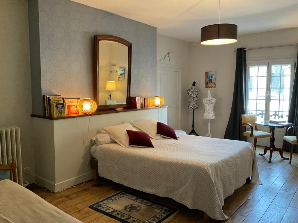 B&B / Chambre d'hôtes Ainsi de Suites 6, rue Nationale, 37380 Reugny