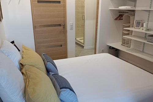 Airbn'Châteauroux • Appartement 3 • Proche Hôpital Châteauroux france