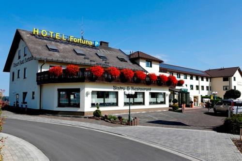 Hôtel Airport-Hotel Fortuna Hauptstraße 68 Lautzenhausen