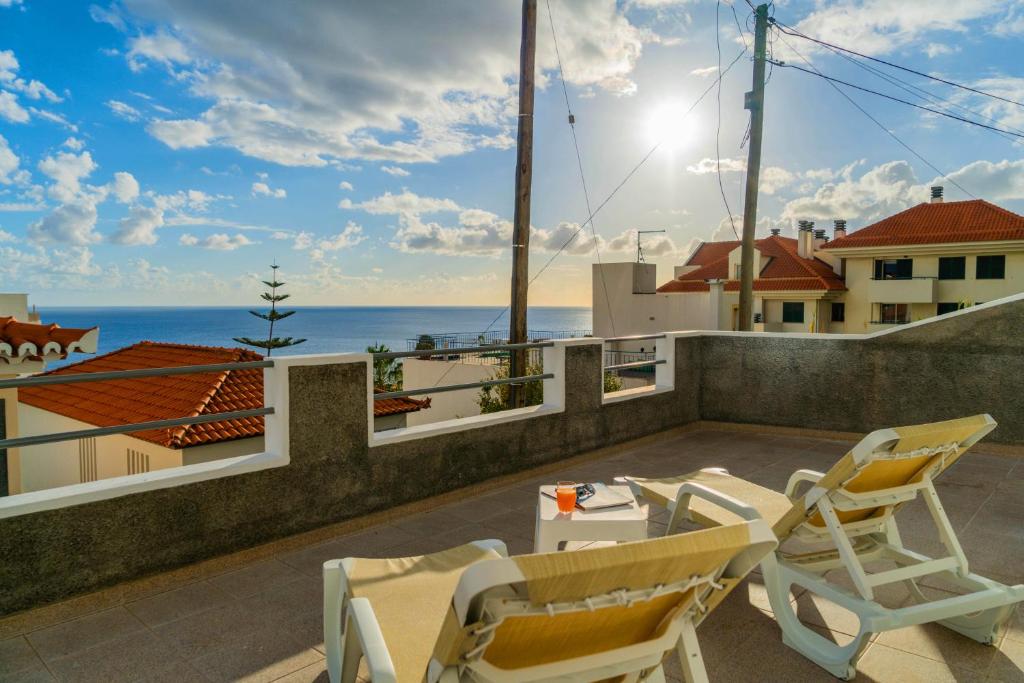 Maison de vacances Ajuda Cozy House Beco da Fonte, 2, 9000-118 Funchal