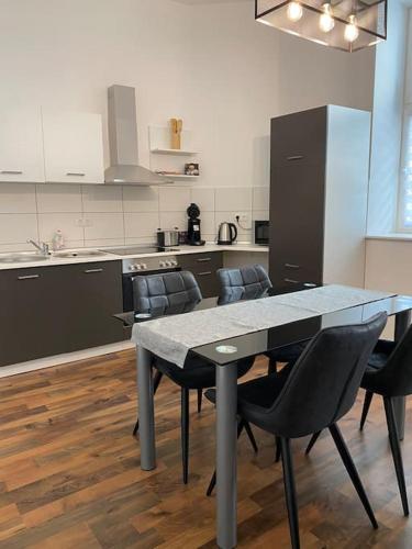 Appartement AKK3 Apartment Magdeburg Altstadt Zentral Balkon 10 Einsteinstraße EG Magdebourg