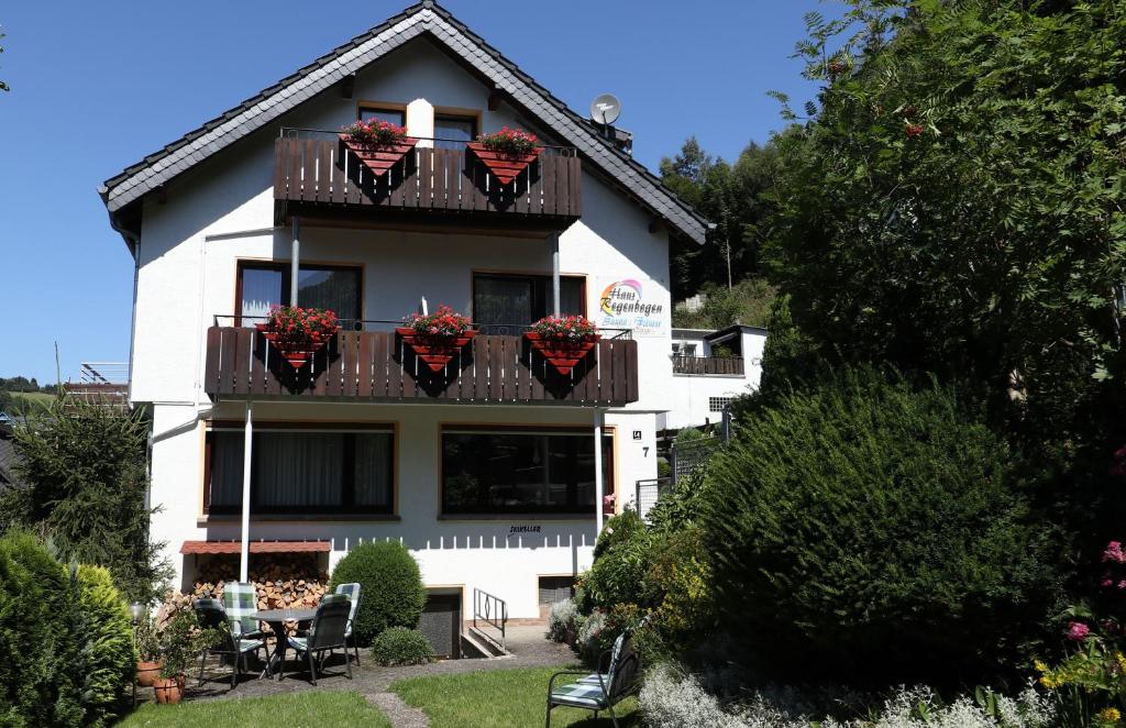 Maison d'hôtes Aktivpension Regenbogen Am Iberg 7, 34508 Willingen