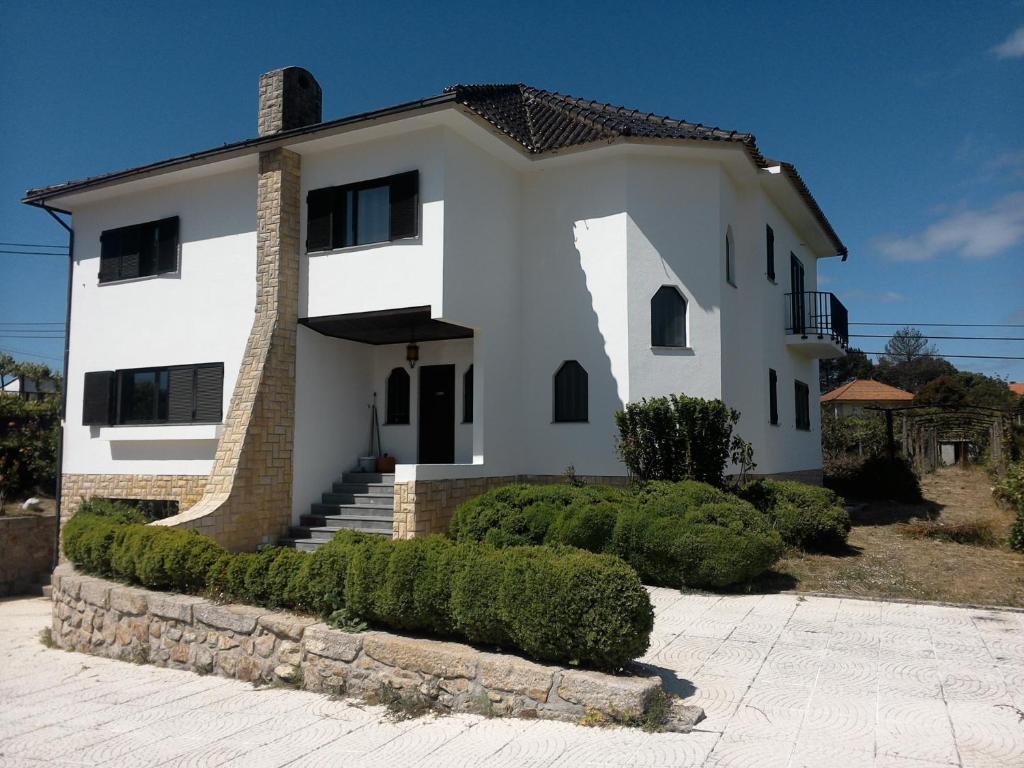 Auberge de jeunesse Albergue Constantino AL Estrada de São Pedro de Rubiães, 4940-691 Paredes de Coura