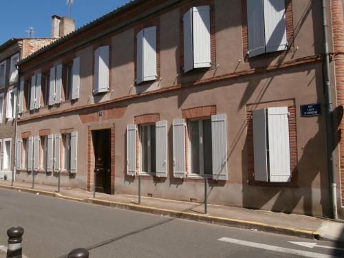 ALBI PLEIN CENTRE : LA MAISON LOUIS D'AMBOISE Albi france