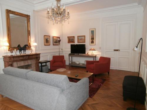 Appartement ALBI PLEIN CENTRE : LA MAISON LOUIS D'AMBOISE 15 Rue Louis d'Amboise Albi