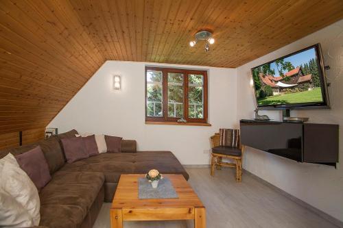 Appartement Älbler-Nest auf Hofgut Küche Hof Küche 4 Burladingen