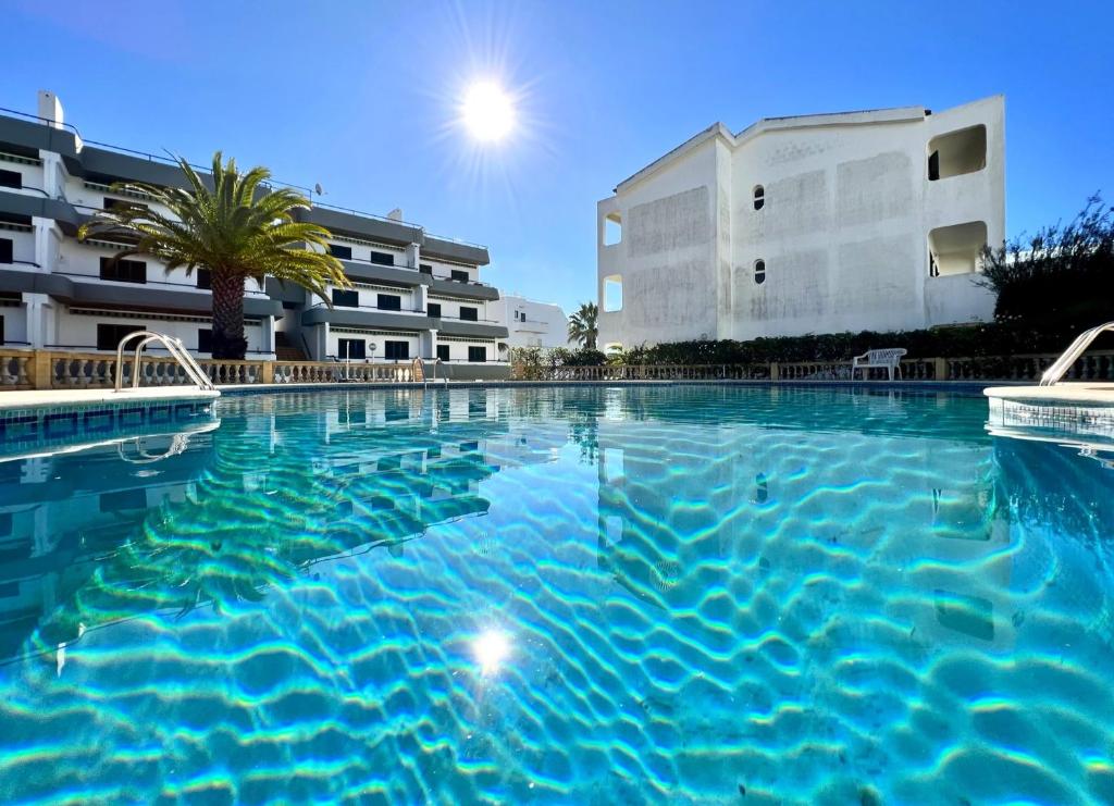 Appartement Albufeira Delight with Pool by Homing Praceta do Compasso 14, 8200-385 Guia