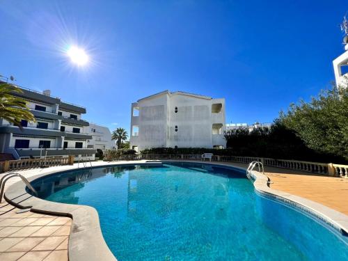 Albufeira Delight with Pool by Homing Guia portugal