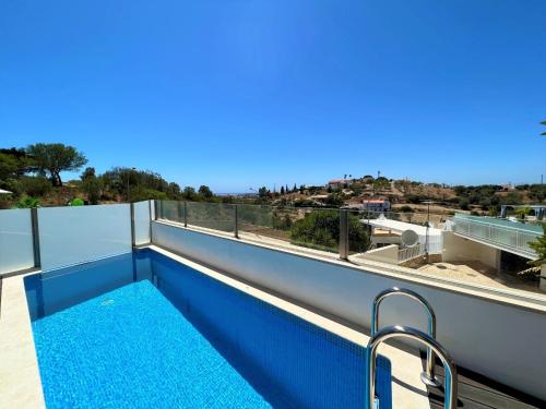 Albufeira Deluxe Residence With Pool by Homing Albufeira portugal