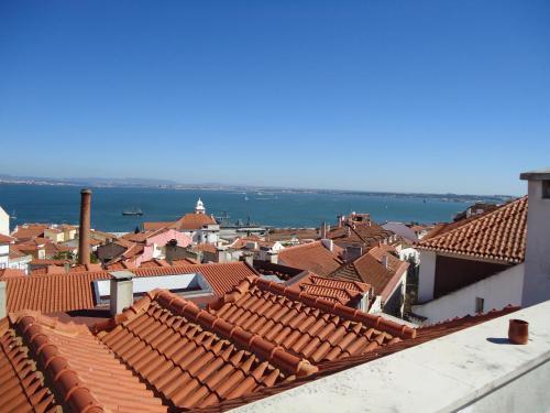 Alfama 2 You Lisbonne portugal