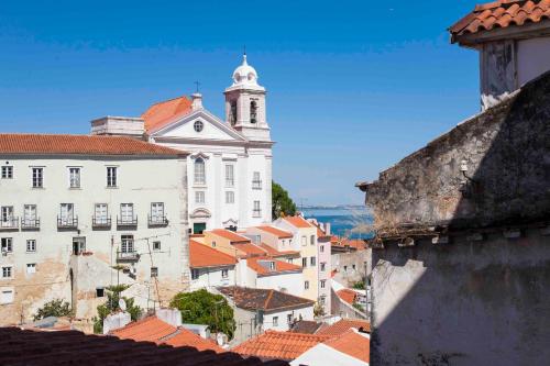 Alfama Vintage 1 five guests Alfama Vintage 2 five guests Alfama Vintage 3 three Guests Lisbonne portugal