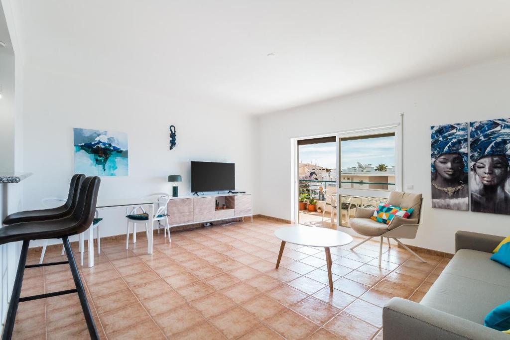 Appartement Algarve Golden Properties: Casa da Galé Rua da Galé Urb Quinta de Santo António, 25 Lote C 02G, 8600-297 Lagos