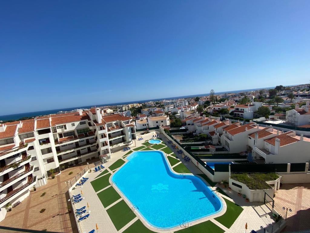 Maison de vacances Algarve Vacations Flat 9003 Rua Vasco Santana, Montechoro Edificio Vila Magna 601 Bloco B, 8200-357 Albufeira