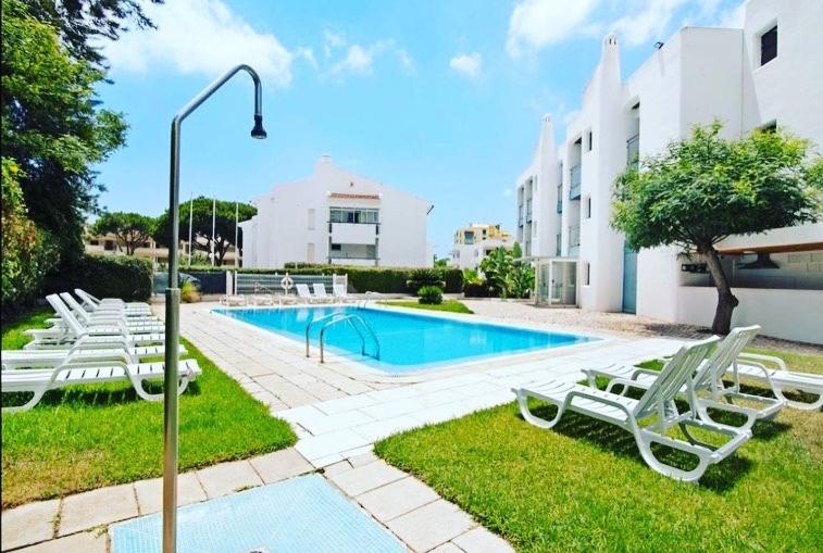 Appartement Algarve - Vilamoura - apt102 Caminho das Alfarrobeiras, 8125-414 Faro