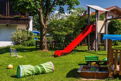 Appartements Allgäu Ferienhaus Strobel Füssener Str. 32 Roßhaupten
