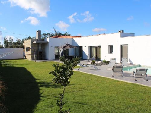 Alluring Villa in Salir de Matos with Private Pool Garden and Coast Nearby Salir de Matos portugal