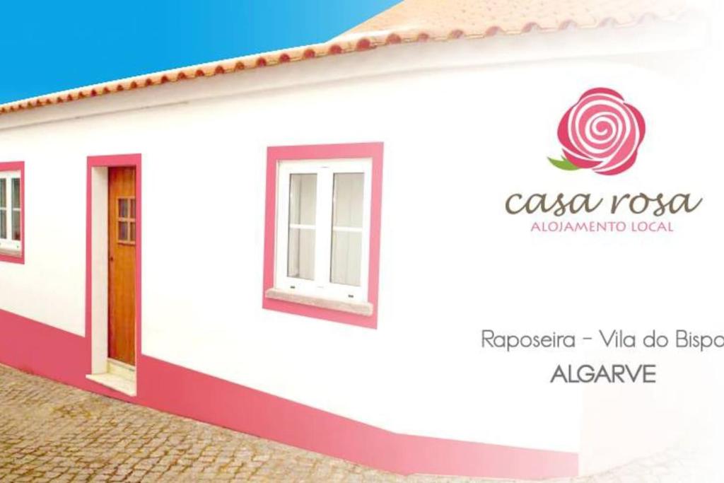 Maison de vacances Alojamento Casa Rosa Rua Infante Dom Henrique, Raposeira, 8650-299 Vila do Bispo